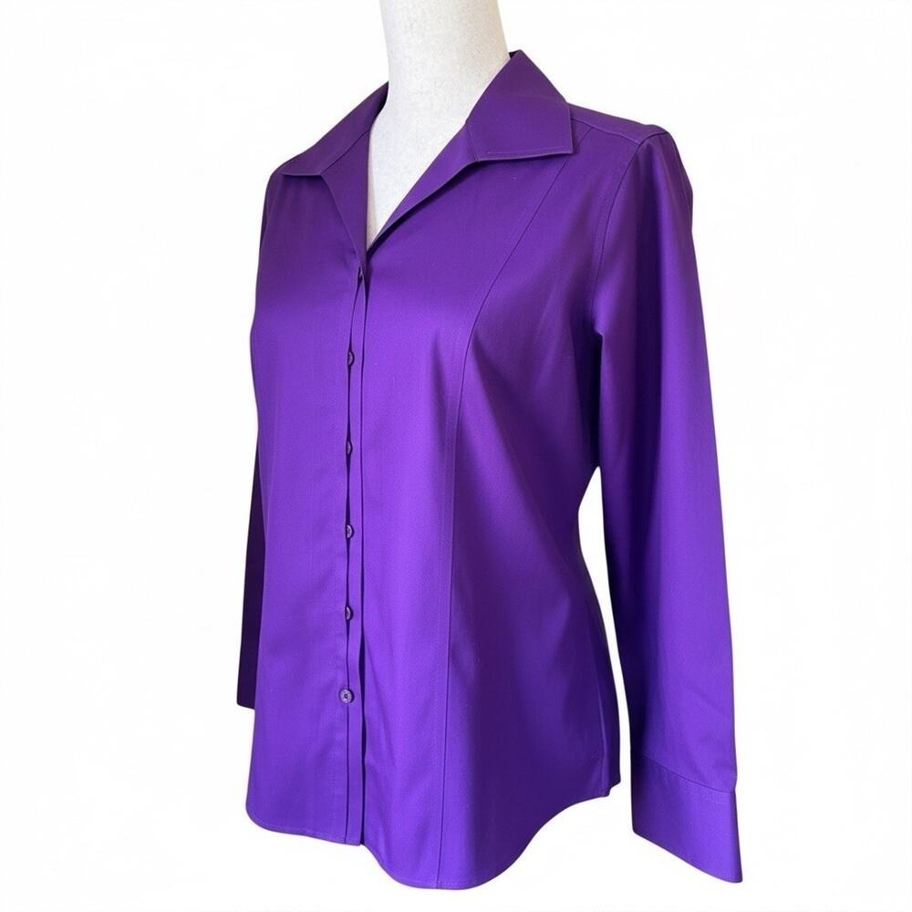 NWT Chico's Size 8 (1) Cotton Button Up Shirt No-Iron Purple Sateen Normcore